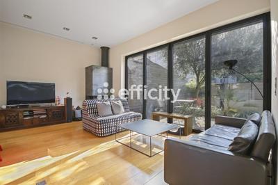 Villa - 145 m² - 6 pièces