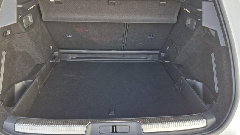 Ds Ds 7 Crossback Bluehdi 180 Eat8 Grand Chic