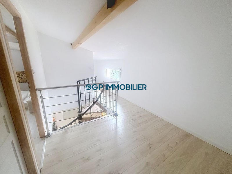 Maison - 161 m² - 7 pièces