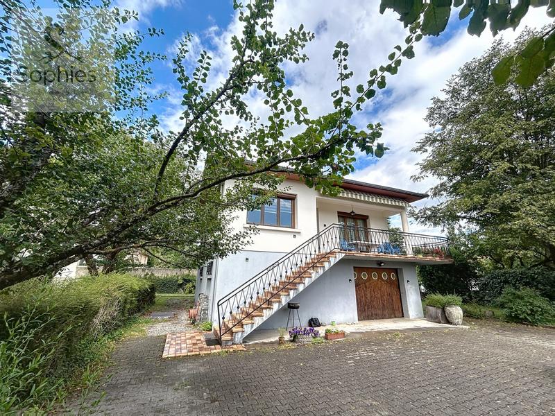 Maison - 89 m² - 5 pièces