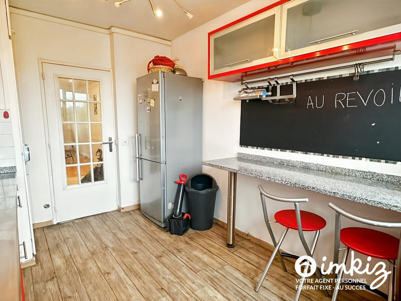 Appartement - 93 m² - 5 pièces