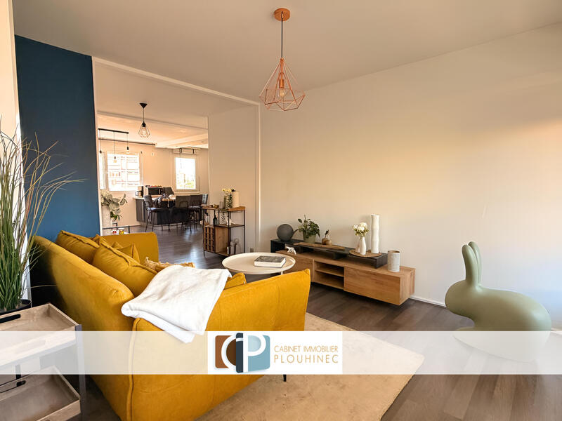 Appartement - 94 m² - 4 pièces