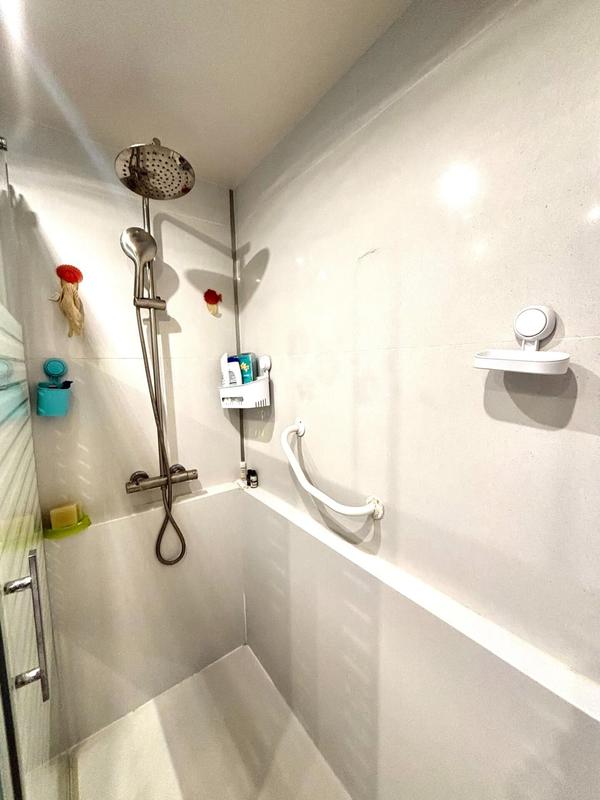 Appartement - 72 m² - 4 pièces