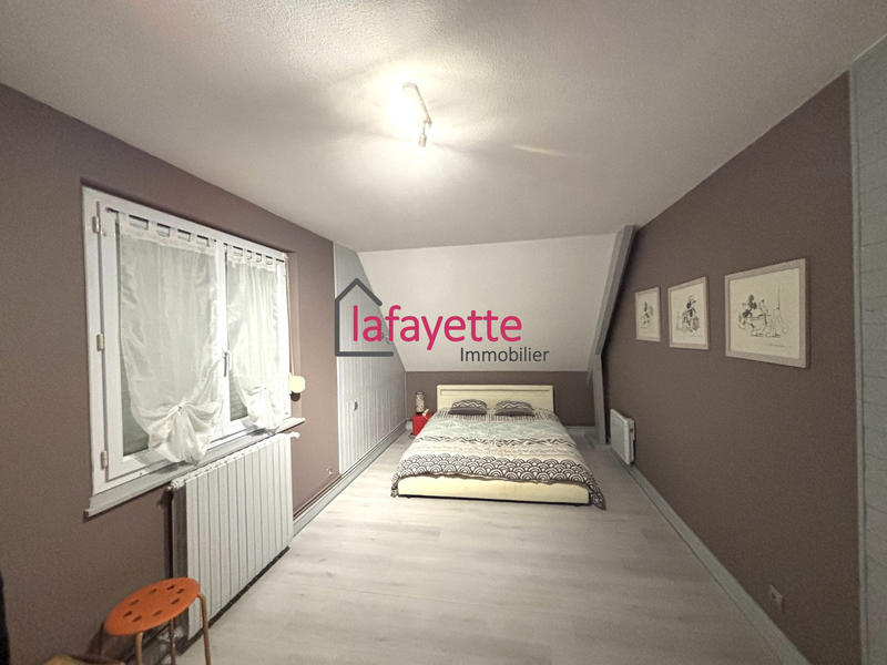 Maison - 191 m² - 6 pièces