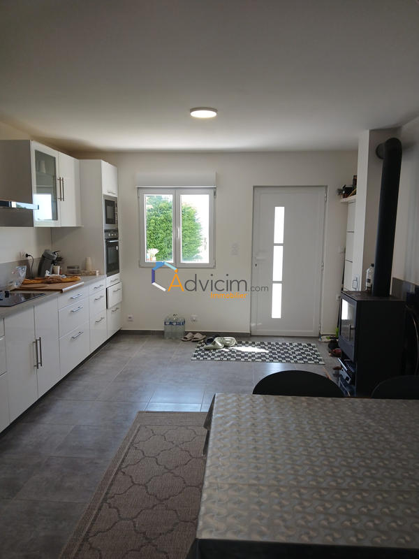 Maison - 106 m² - 6 pièces