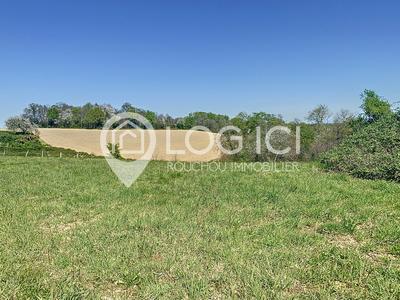 Maison - 250 m² - 5 pièces