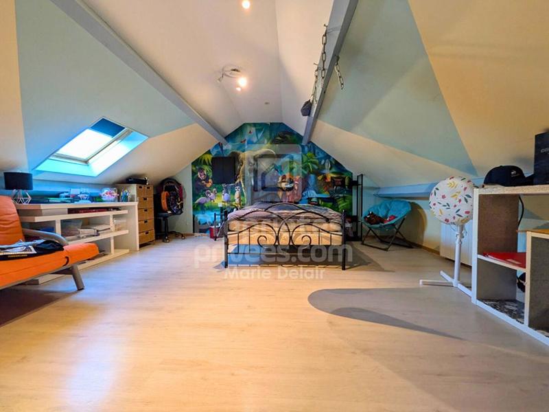 Maison - 121 m² - 6 pièces