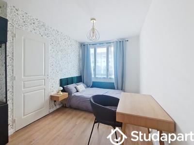 Chambre - 10 m² - 1 pièce
