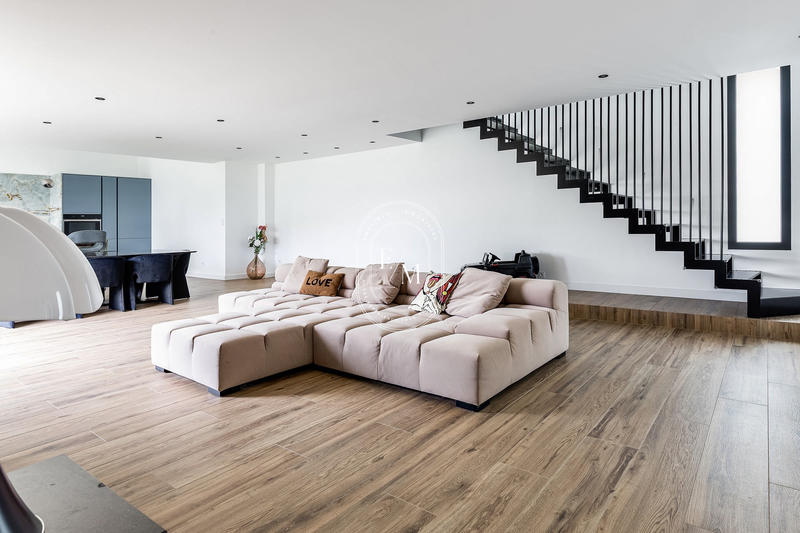 Villa - 189 m² - 5 pièces