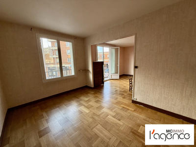 Appartement - 96 m² - 3 pièces