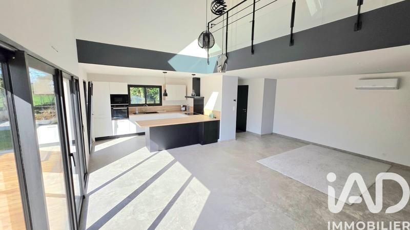 Maison - 130 m² - 5 pièces
