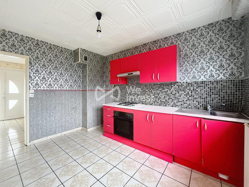 Maison - 85 m² - 5 pièces