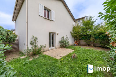 Maison de ville - 68 m² - 3 pièces