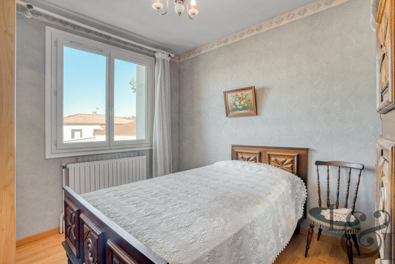 Maison - 162 m² - 8 pièces