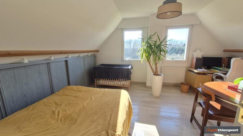 Pavillon - 140 m² - 7 pièces