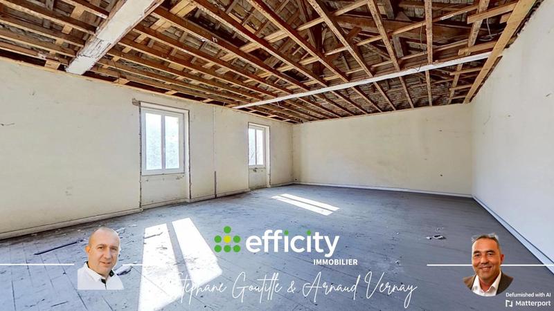 Appartement - 96 m² - 1 pièce