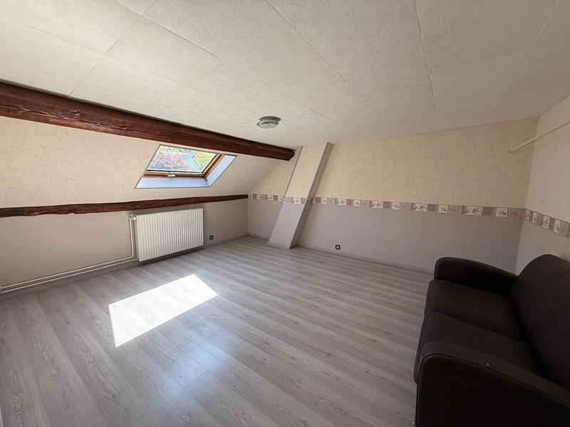 Maison - 105 m² - 4 pièces