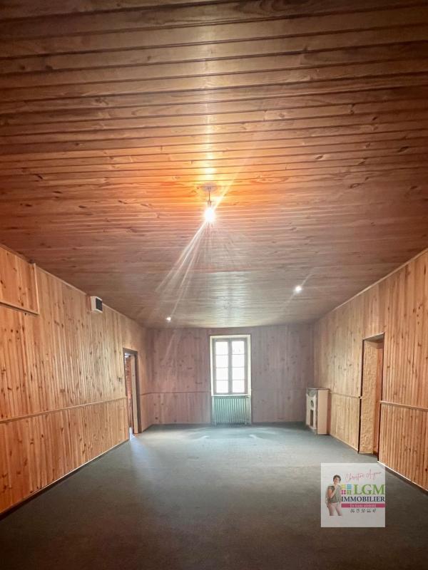 Maison de village - 238 m² - 6 pièces