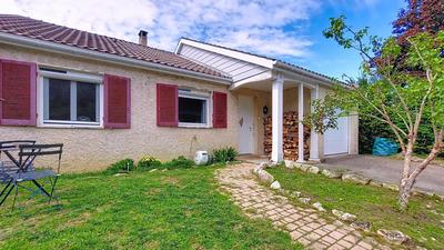 Maison - 183 m² - 6 pièces