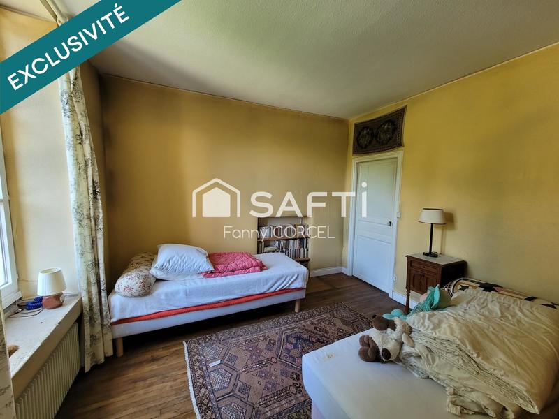 Maison - 298 m² - 10 pièces