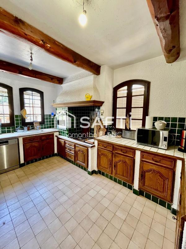 Maison - 173 m² - 6 pièces