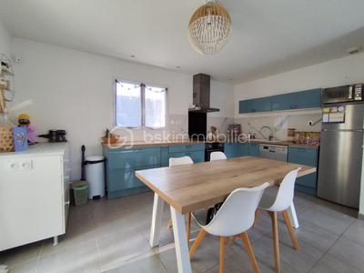 Maison - 79 m² - 4 pièces