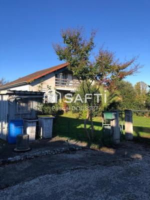 Maison - 200 m² - 5 pièces