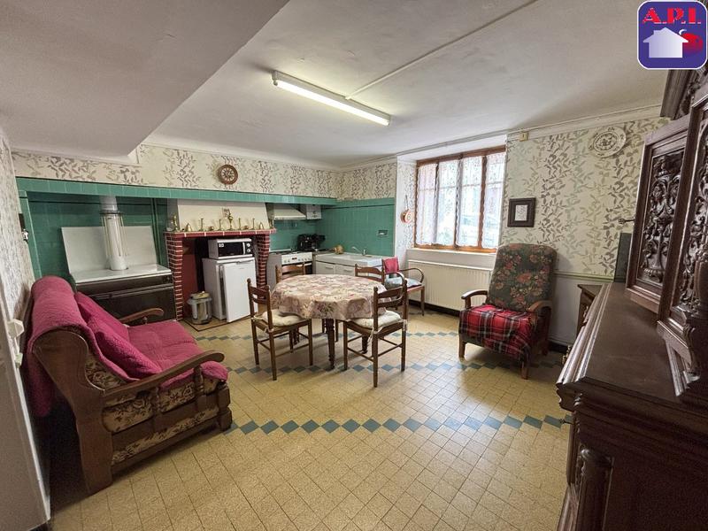 Maison - 142 m² - 6 pièces