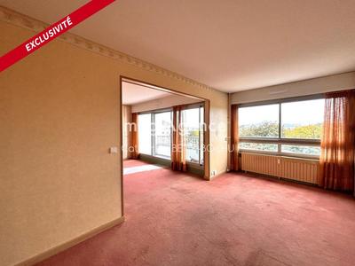 Appartement - 118 m² - 6 pièces