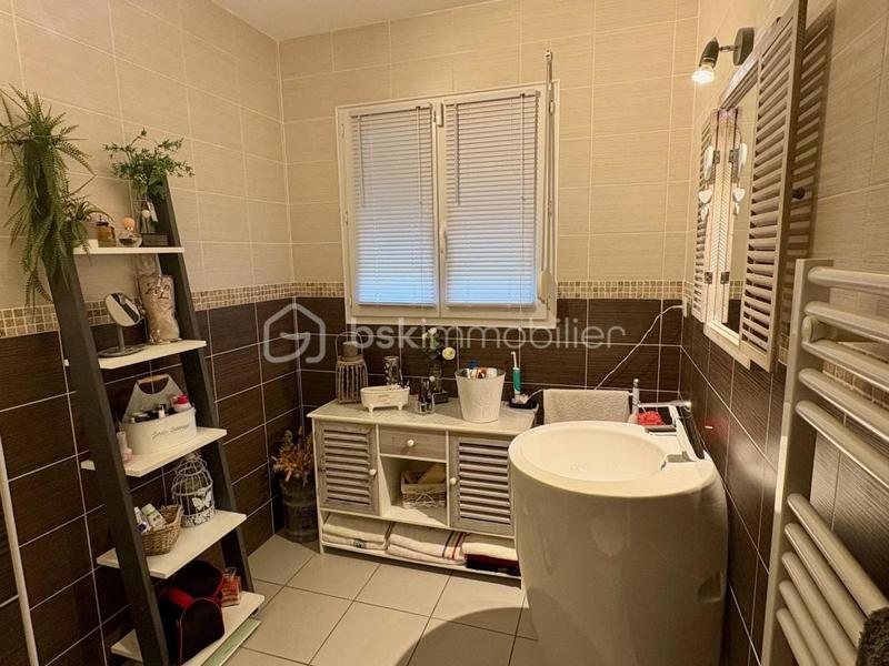 Maison - 87 m² - 3 pièces