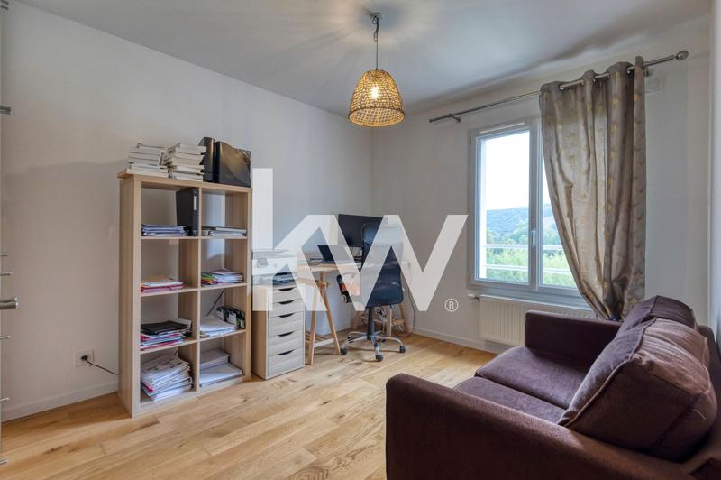 Maison - 117 m² - 5 pièces