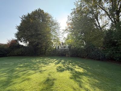 Terrain - 879 m²