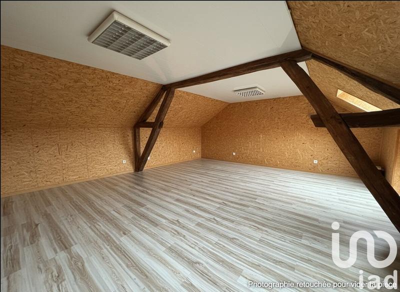 Maison - 260 m² - 7 pièces