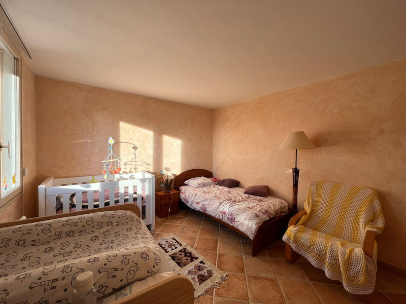 Villa - 241 m² - 7 pièces