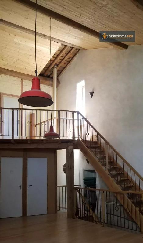 Maison - 260 m² - 8 pièces