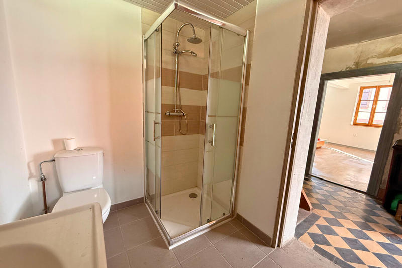 Corps de ferme - 226 m² - 6 pièces