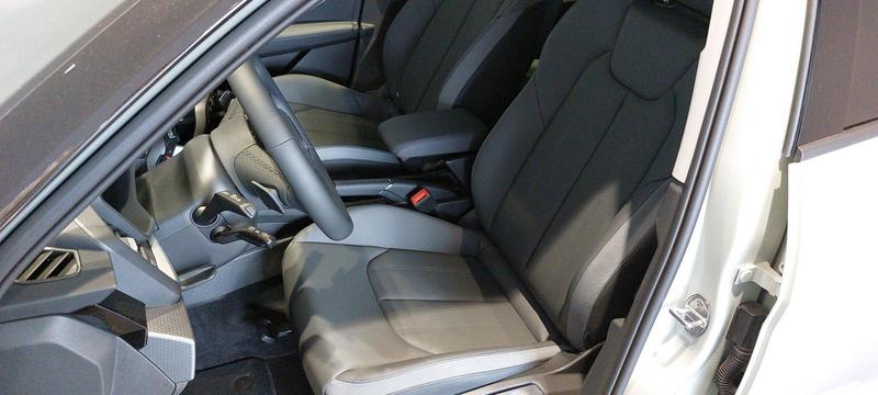 Audi A1 Allstreet 30 Tfsi 110 ch s tronic 7 Avus