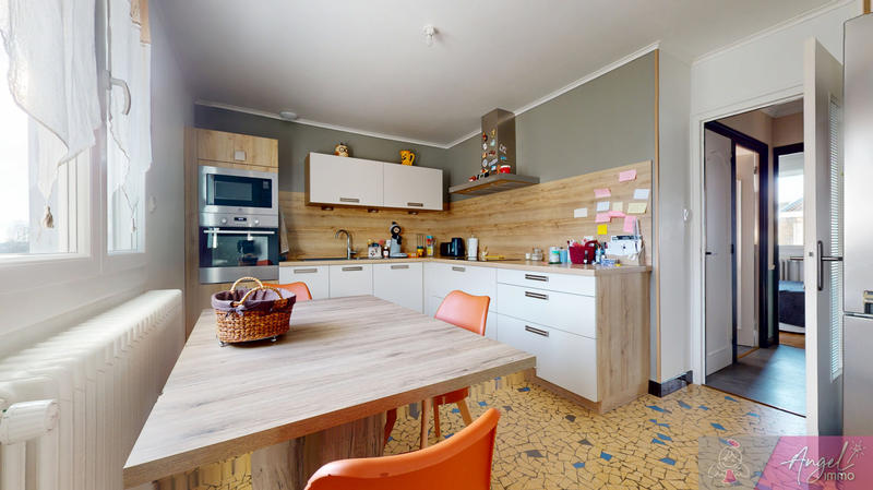 Maison - 106 m² - 4 pièces