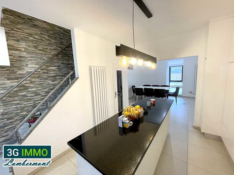 Maison - 115 m² - 7 pièces