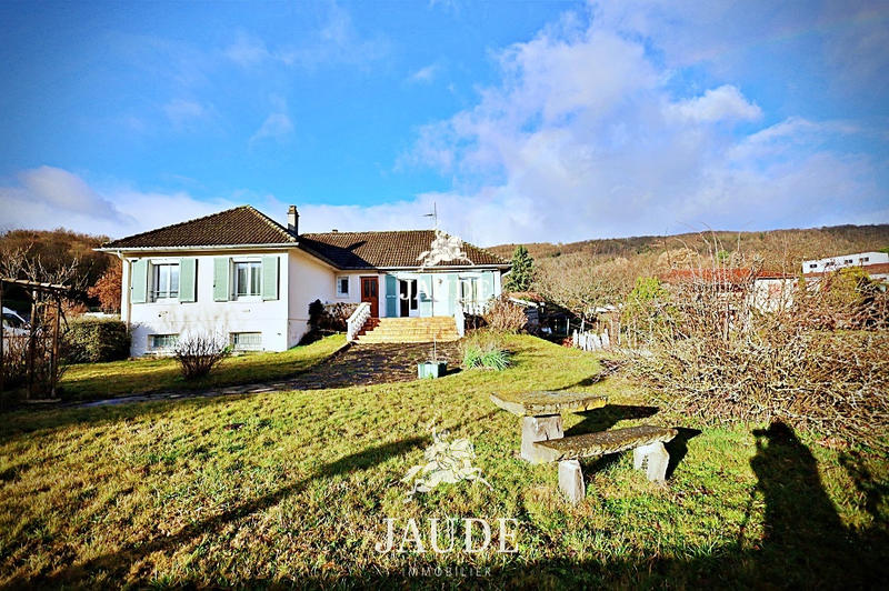 Maison - 169 m² - 6 pièces