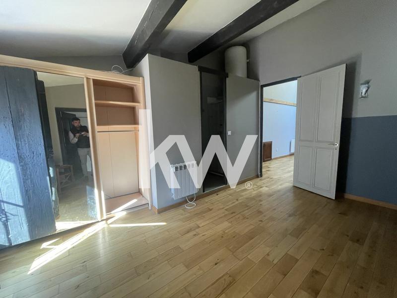 Appartement - 89 m² - 3 pièces