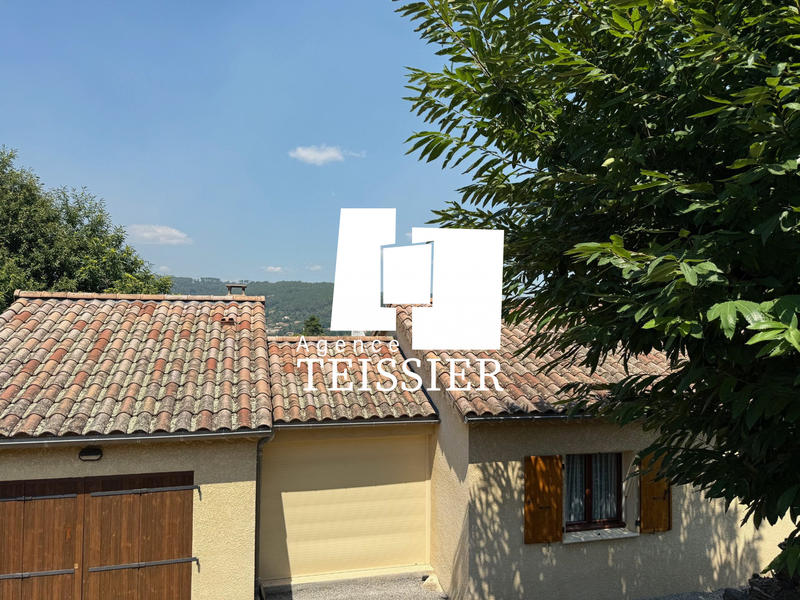 Maison - 74 m² - 3 pièces