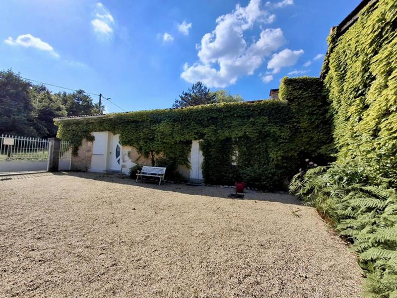 Maison - 191 m² - 7 pièces