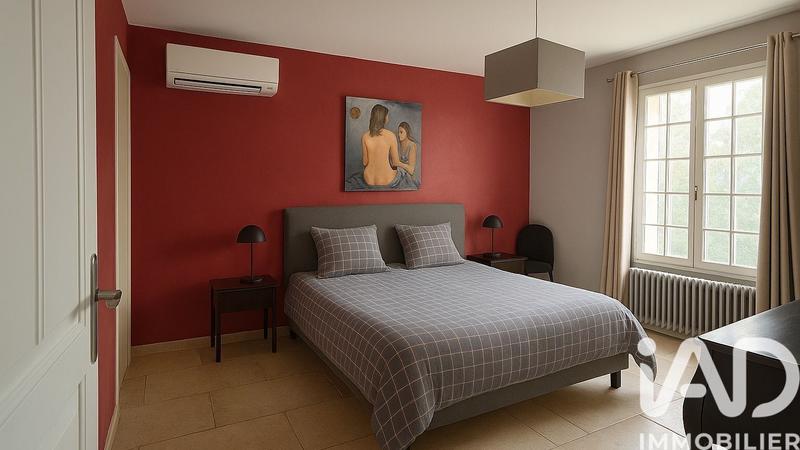 Maison - 172 m² - 8 pièces