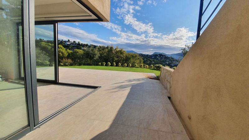 Maison - 180 m² - 5 pièces