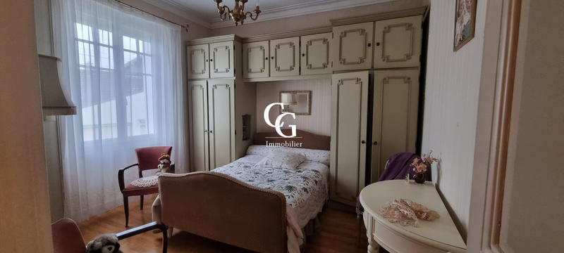 Maison ancienne - 160 m² - 4 pièces