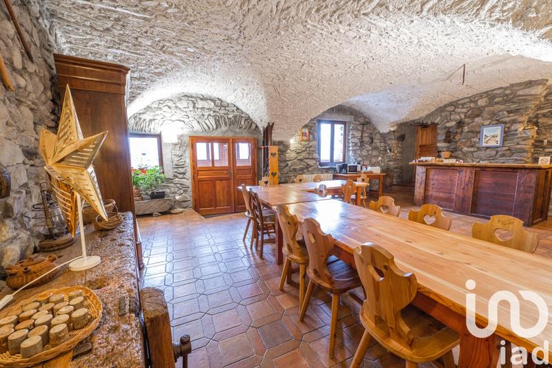 Appartement - 85 m² - 2 pièces