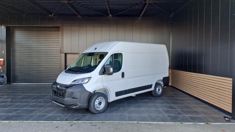 Peugeot Boxer Fourgon 3.0t l2h2 120 ss bvm6
