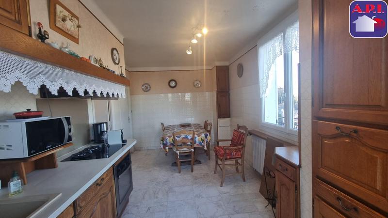 Maison - 174 m² - 7 pièces