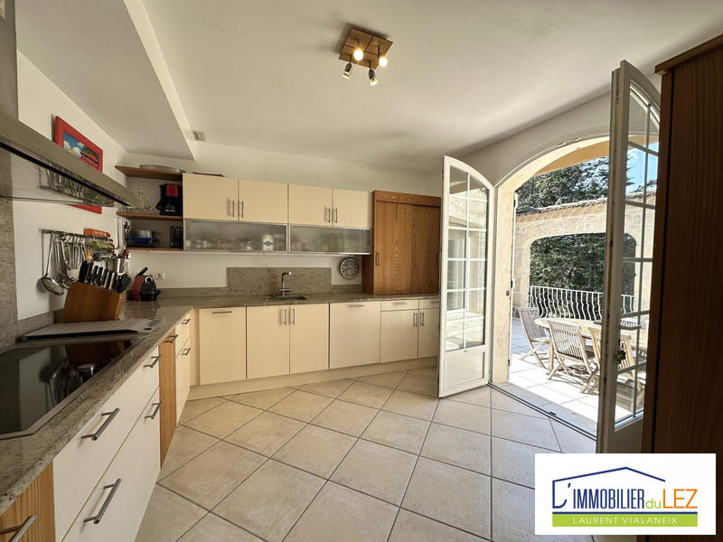 Villa - 220 m² - 7 pièces